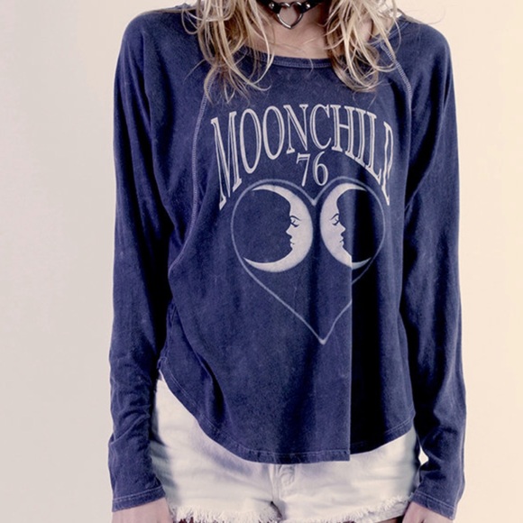 Gypsy Heart Tops - Gypsy Heart | Long sleeve "Moonchild 76" shirt Gypsy Heart Tops - Gypsy Heart | Long sleeve "Moonchild 76" shirt